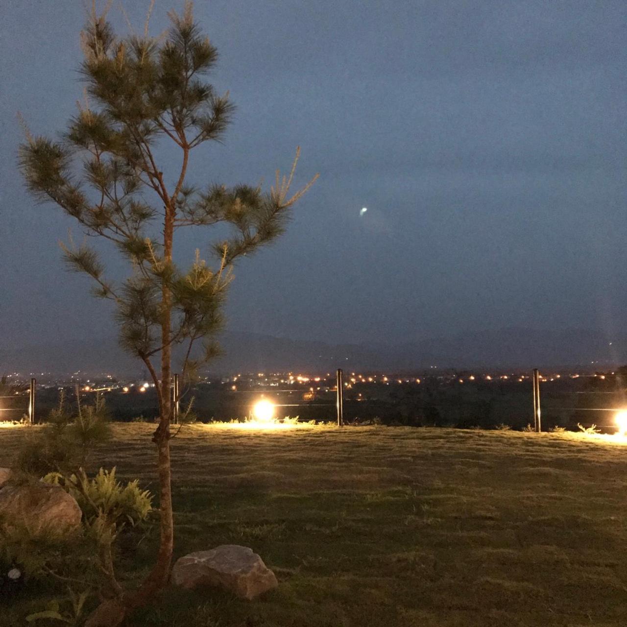 Fenglin Sunrise Forest מראה חיצוני תמונה
